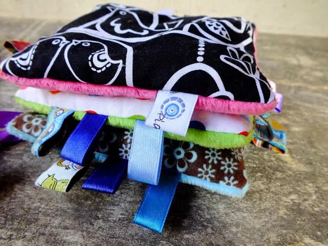 Jak uszyć przytulankę z metkami - proste kroki i praktyczne porady