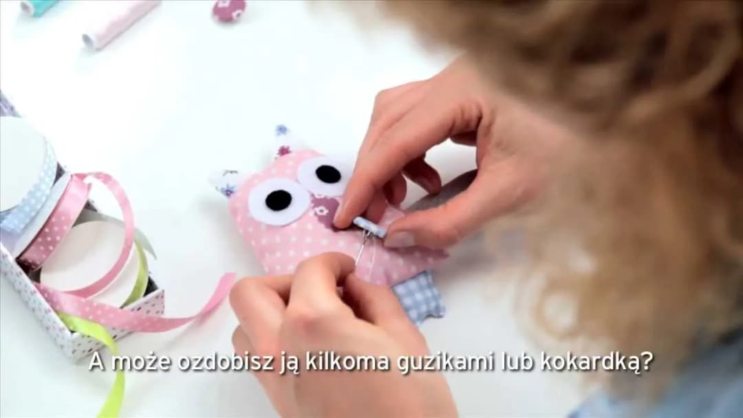 Jak zrobić przytulankę dla niemowlaka - bezpieczne materiały i techniki